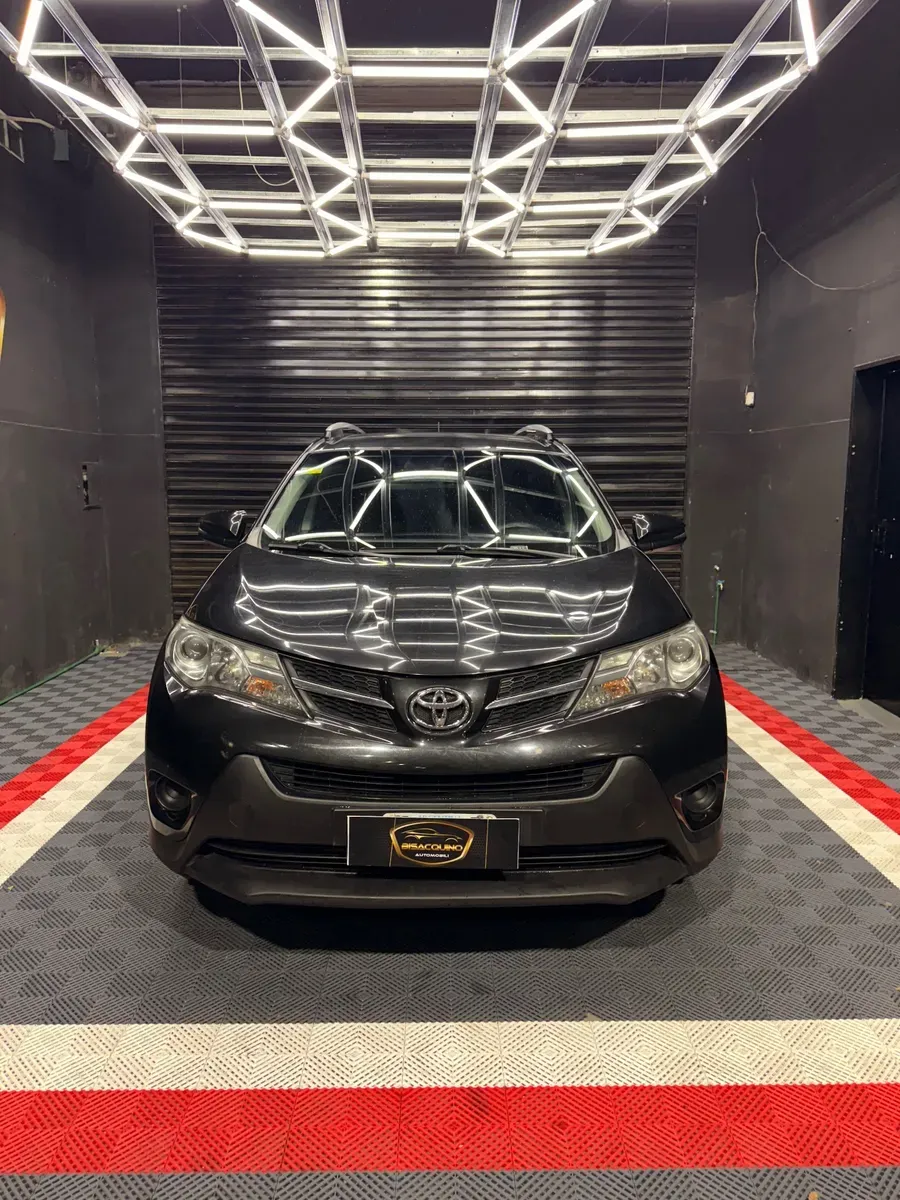 Mira esta publicación de Toyota RAV4 2013 en Motordil