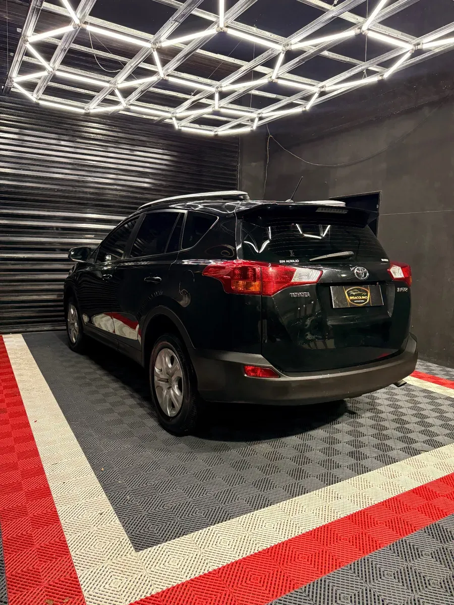Mira esta publicación de Toyota RAV4 2013 en Motordil