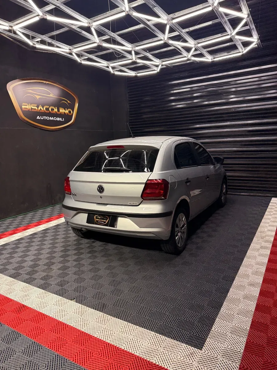 Mira esta publicación de Volkswagen Gol Trend 2021 en Motordil