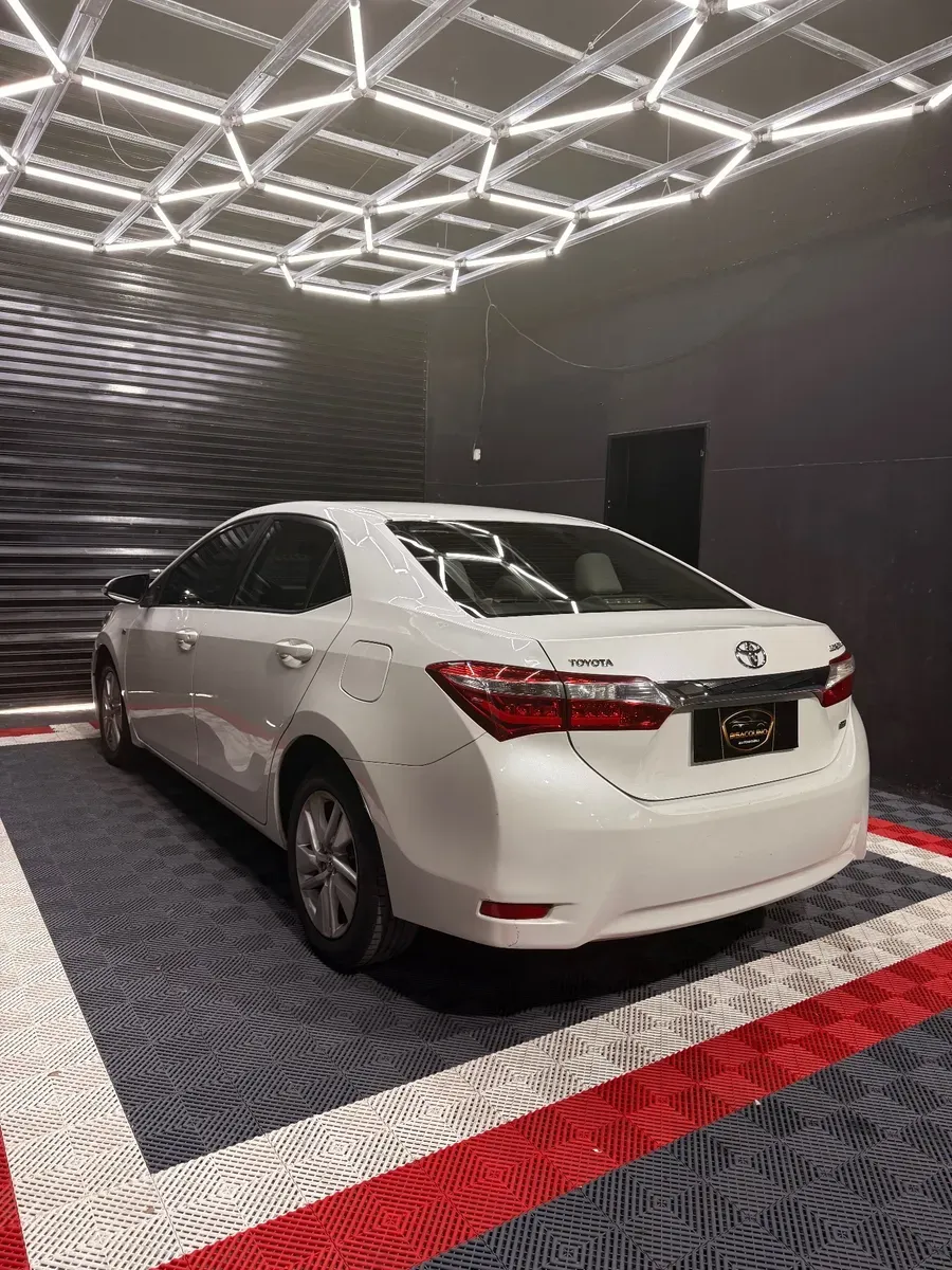 Mira esta publicación de Toyota Corolla 2016 en Motordil