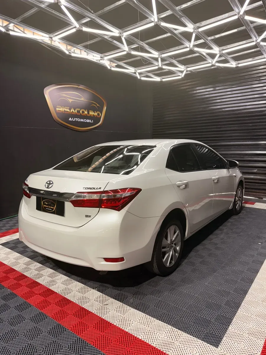 Mira esta publicación de Toyota Corolla 2016 en Motordil