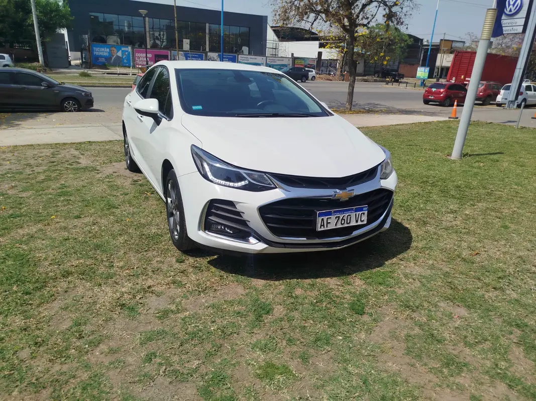 Mira esta publicación de Chevrolet Cruze 2023 en Motordil