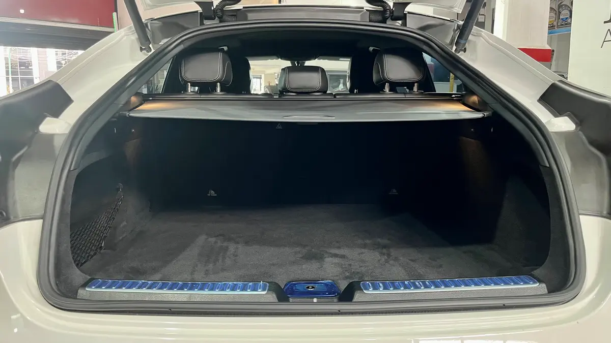 Mira esta publicación de Mercedes Benz GLC 2020 en Motordil