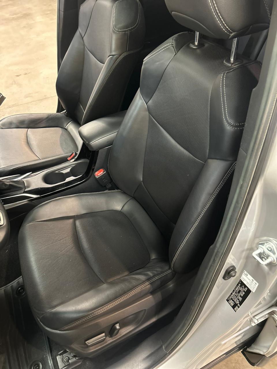 Mira esta publicación de Toyota Corolla Cross 2020 en Motordil