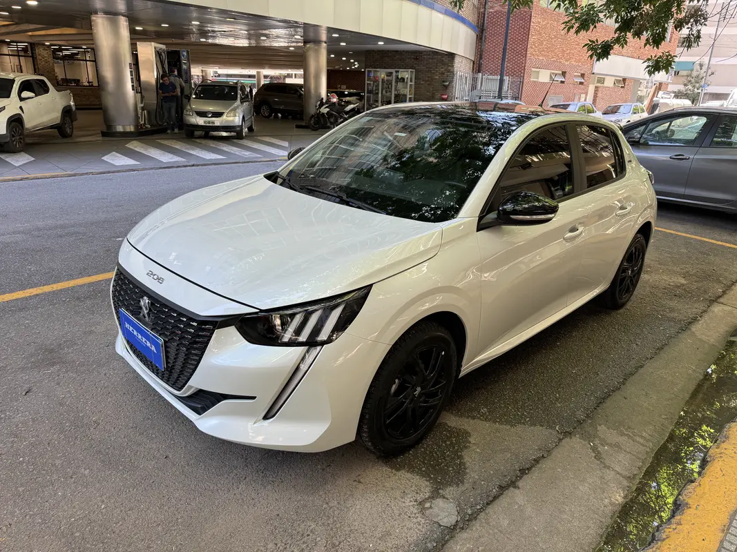 Mirá esta publicación de Peugeot 208