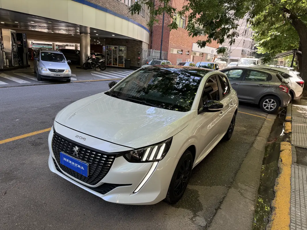 Mirá esta publicación de Peugeot 208