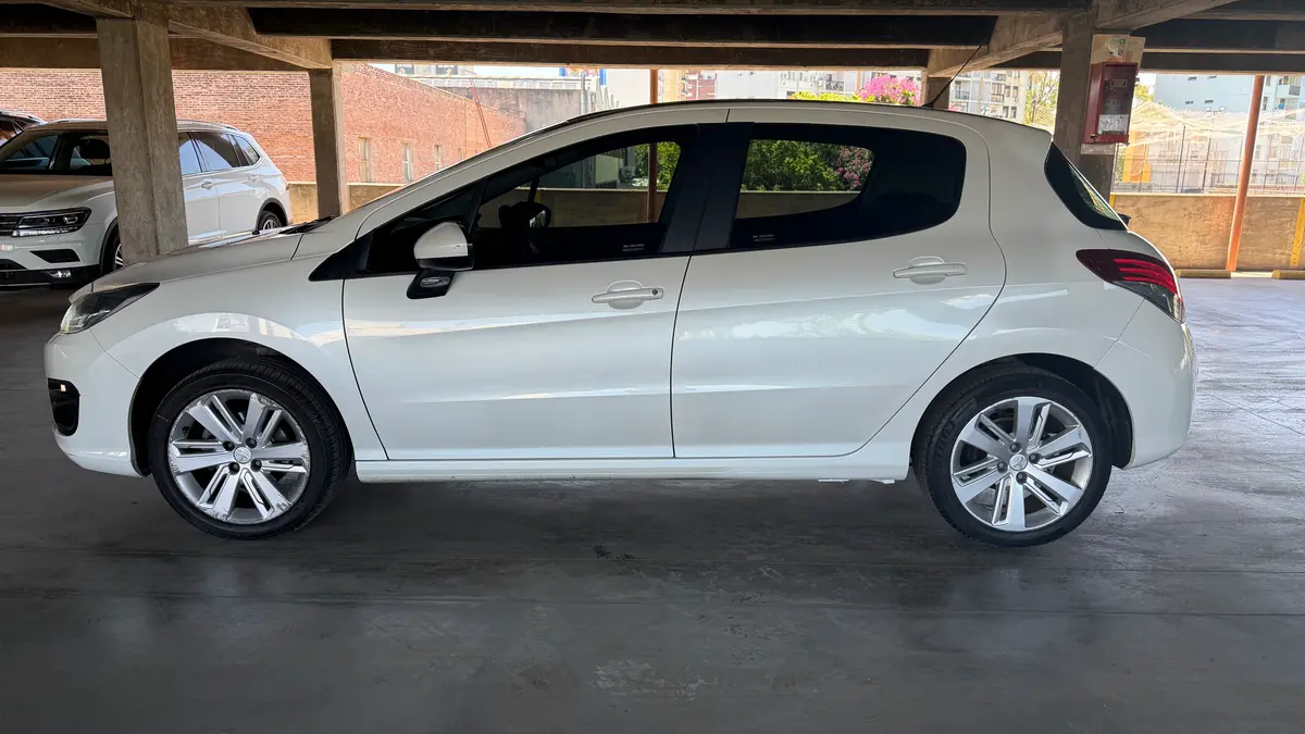 Mira esta publicación de Peugeot 308 2020 en Motordil