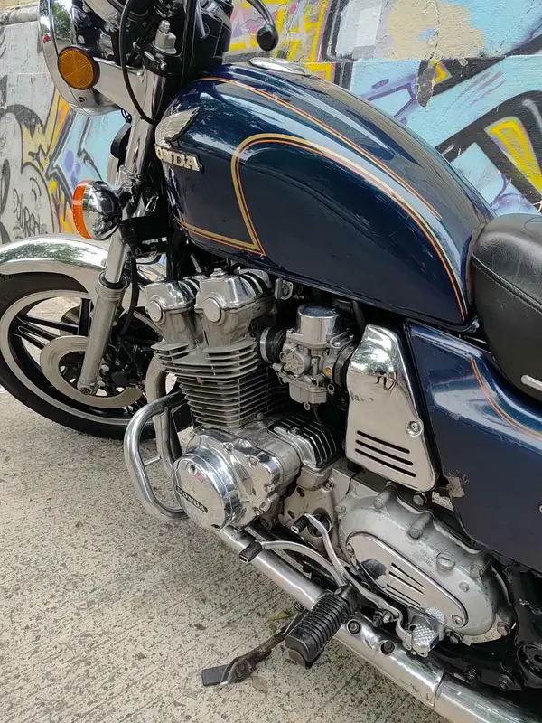 Mirá esta publicación de Honda CB 900