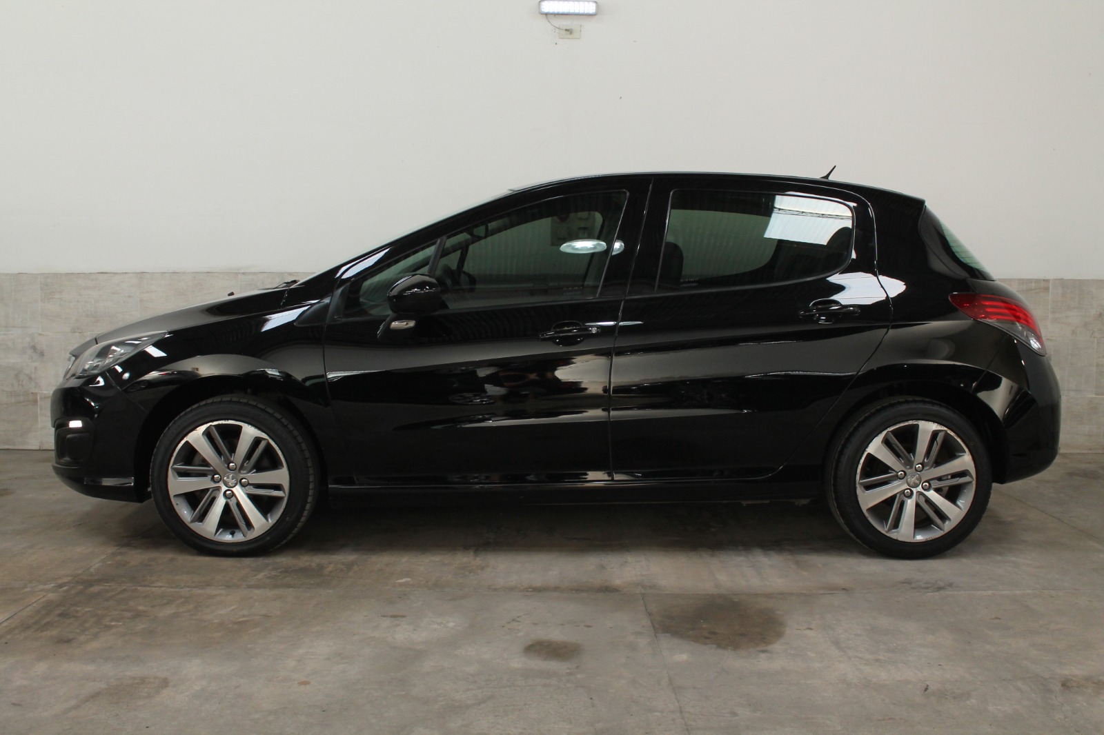 Mirá esta publicación de Peugeot 308