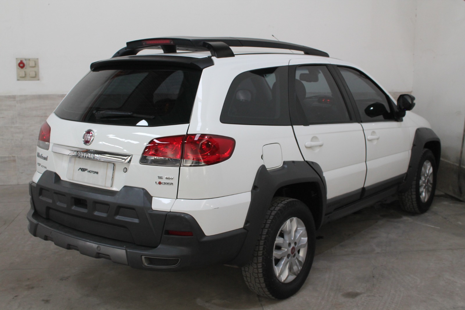 Mira esta publicación de Fiat Palio 2017 en Motordil