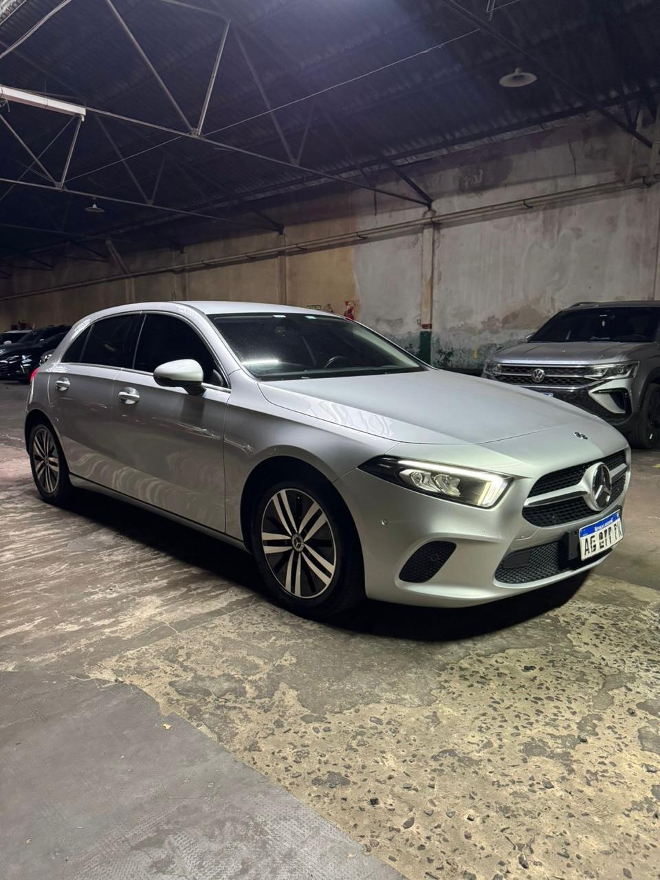 Mira esta publicación de Mercedes Benz 200 2020 en Motordil