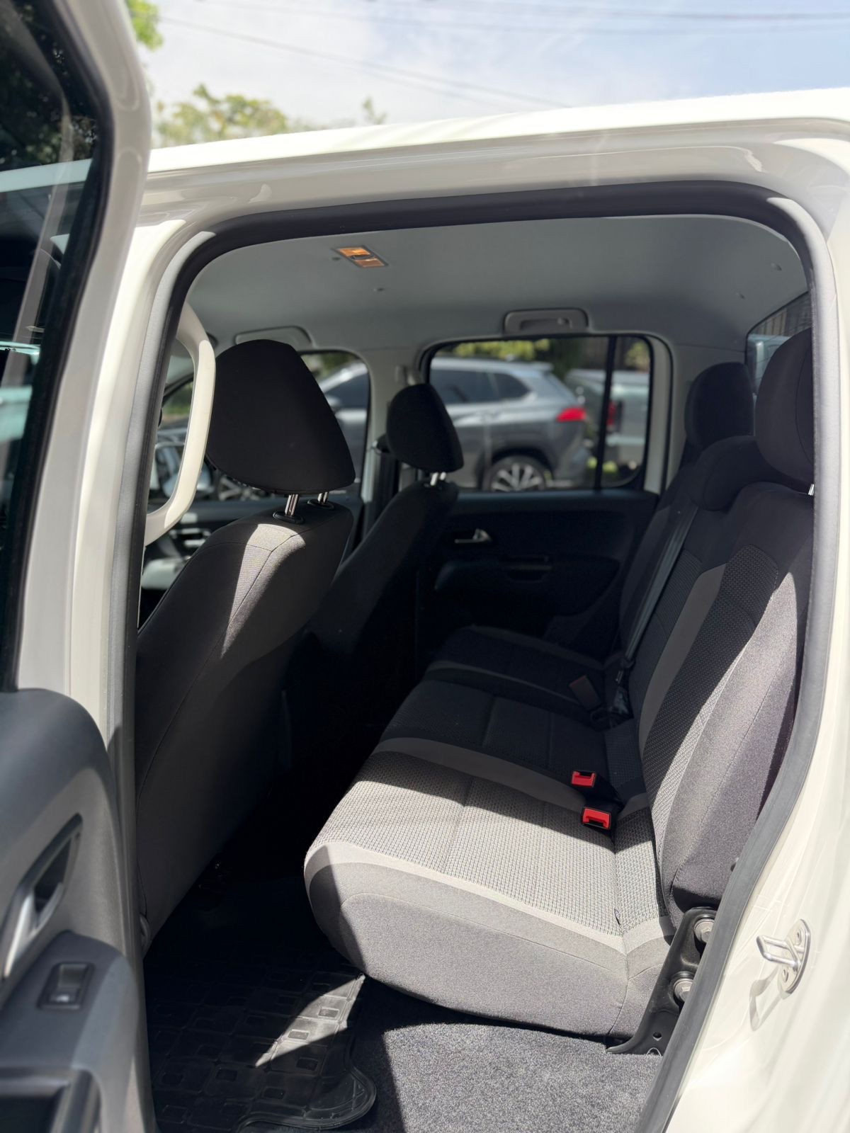 Mira esta publicación de Volkswagen Amarok 2023 en Motordil