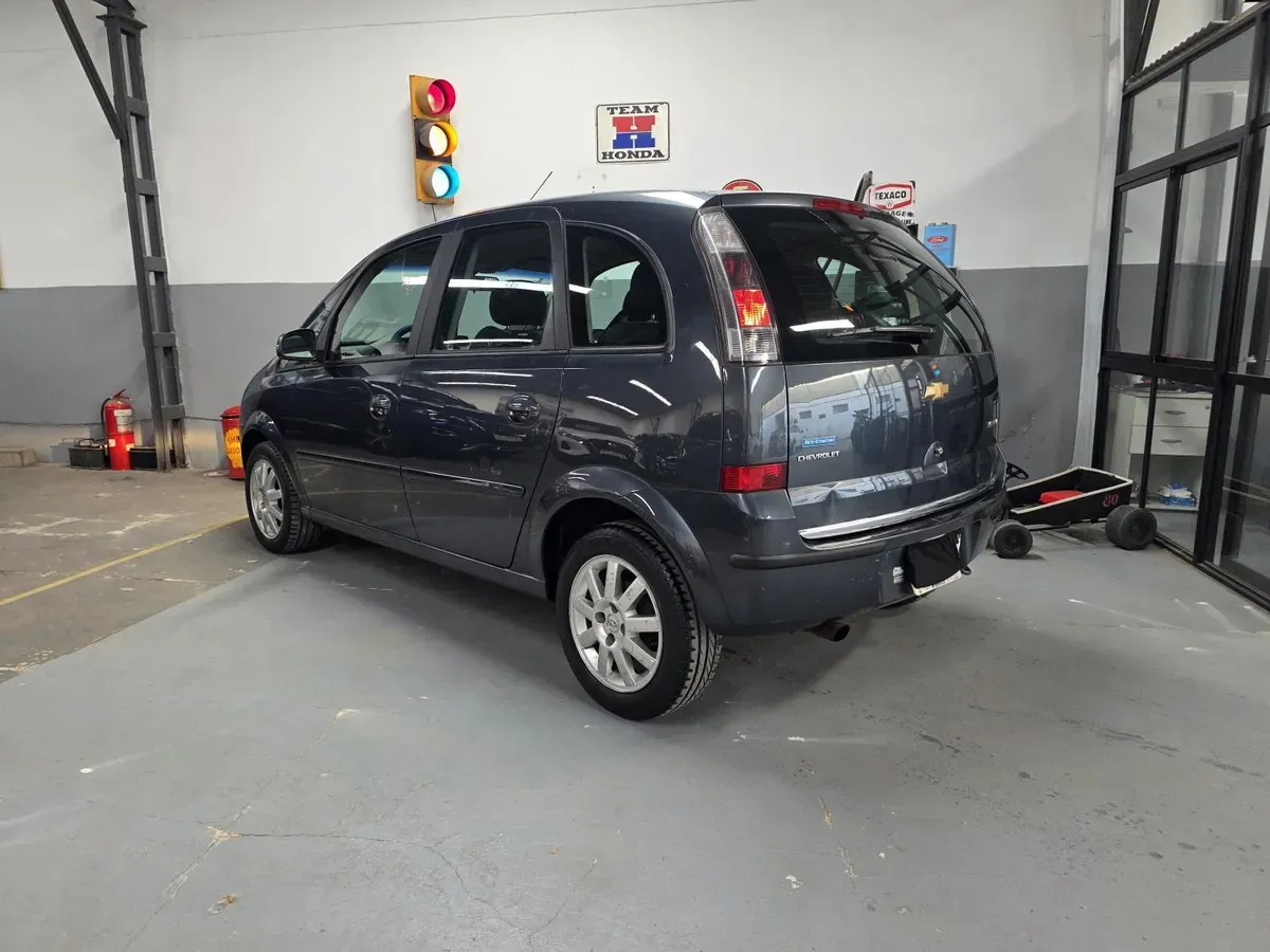 Mira esta publicación de Chevrolet Meriva 2009 en Motordil