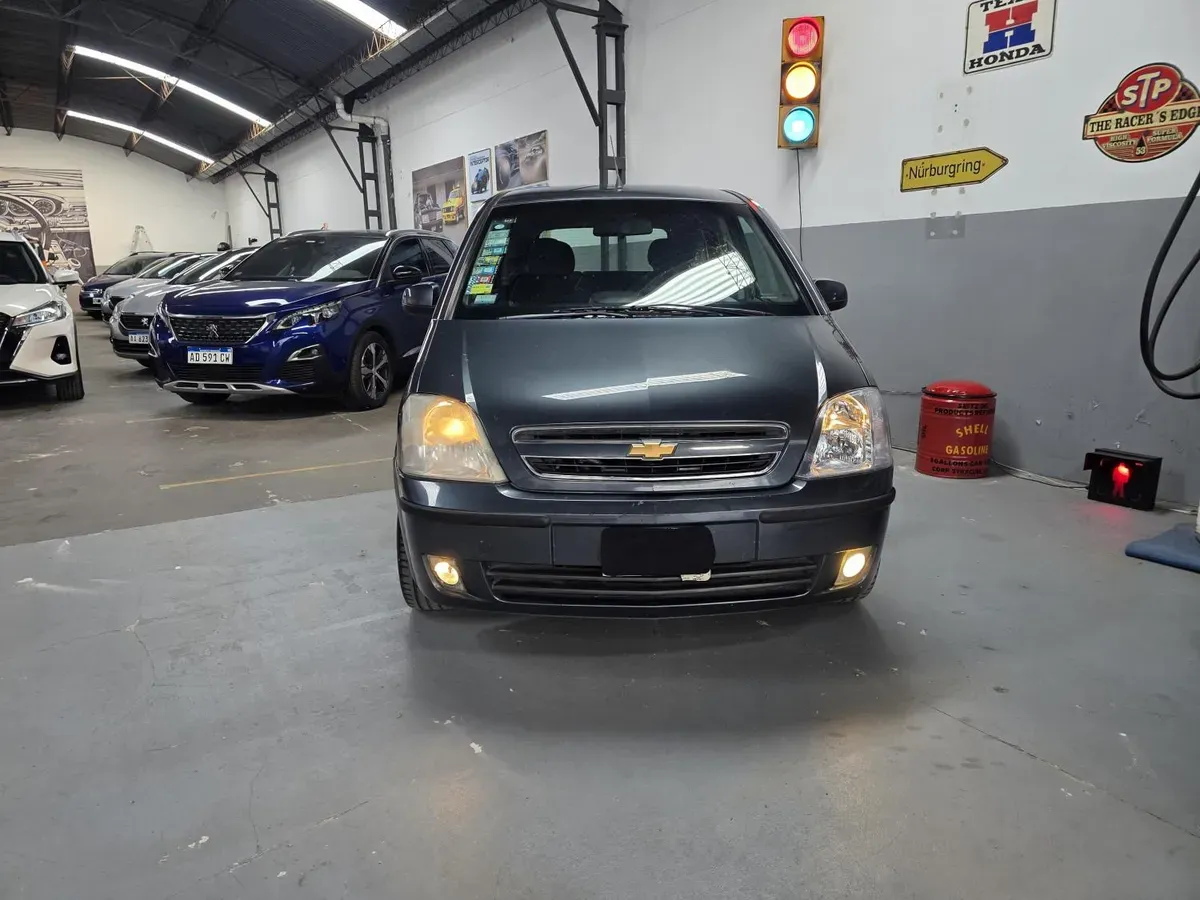 Mira esta publicación de Chevrolet Meriva 2009 en Motordil
