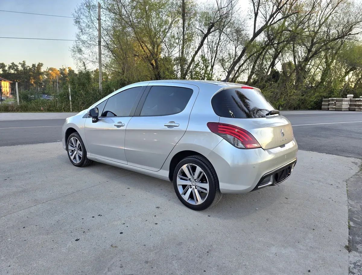 Mirá esta publicación de Peugeot 308