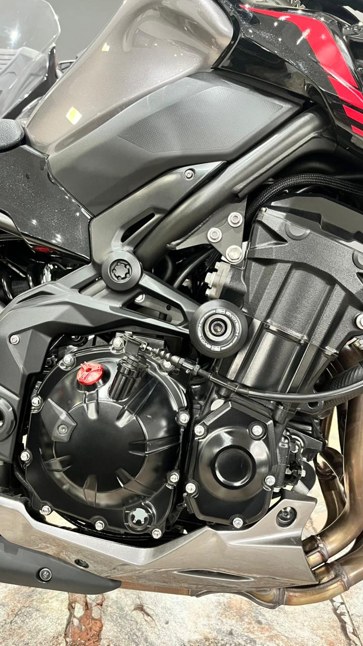 Mira esta publicación de Kawasaki z 900 2023 en Motordil