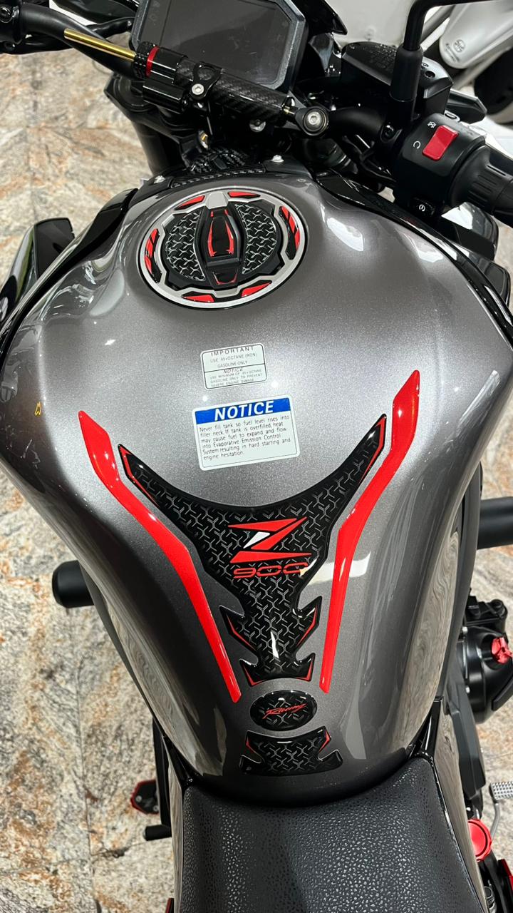 Mira esta publicación de Kawasaki z 900 2023 en Motordil