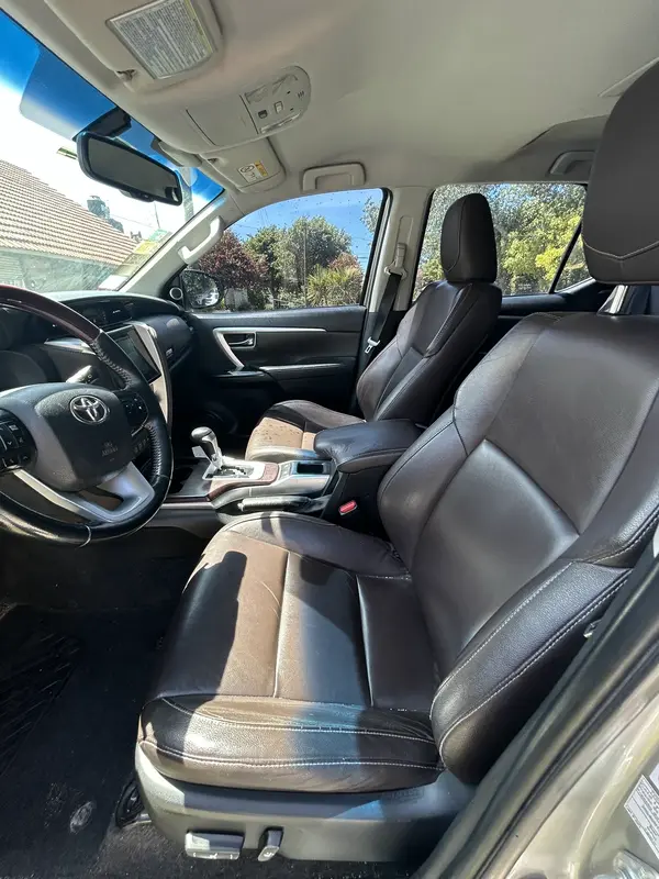 Mira esta publicación de Toyota SW4 2017 en Motordil