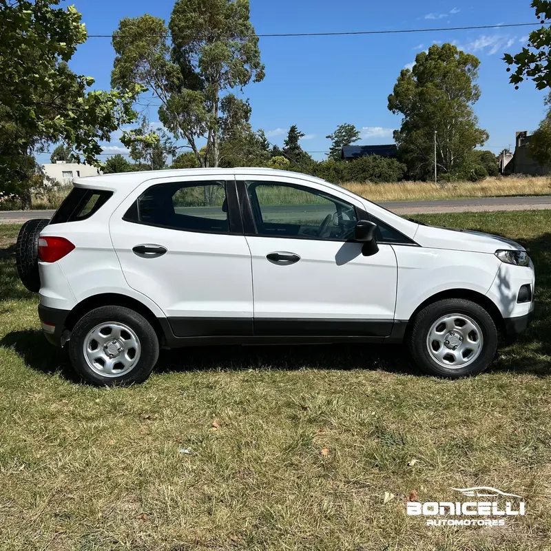 Mira esta publicación de Ford Eco Sport 2015 en Motordil