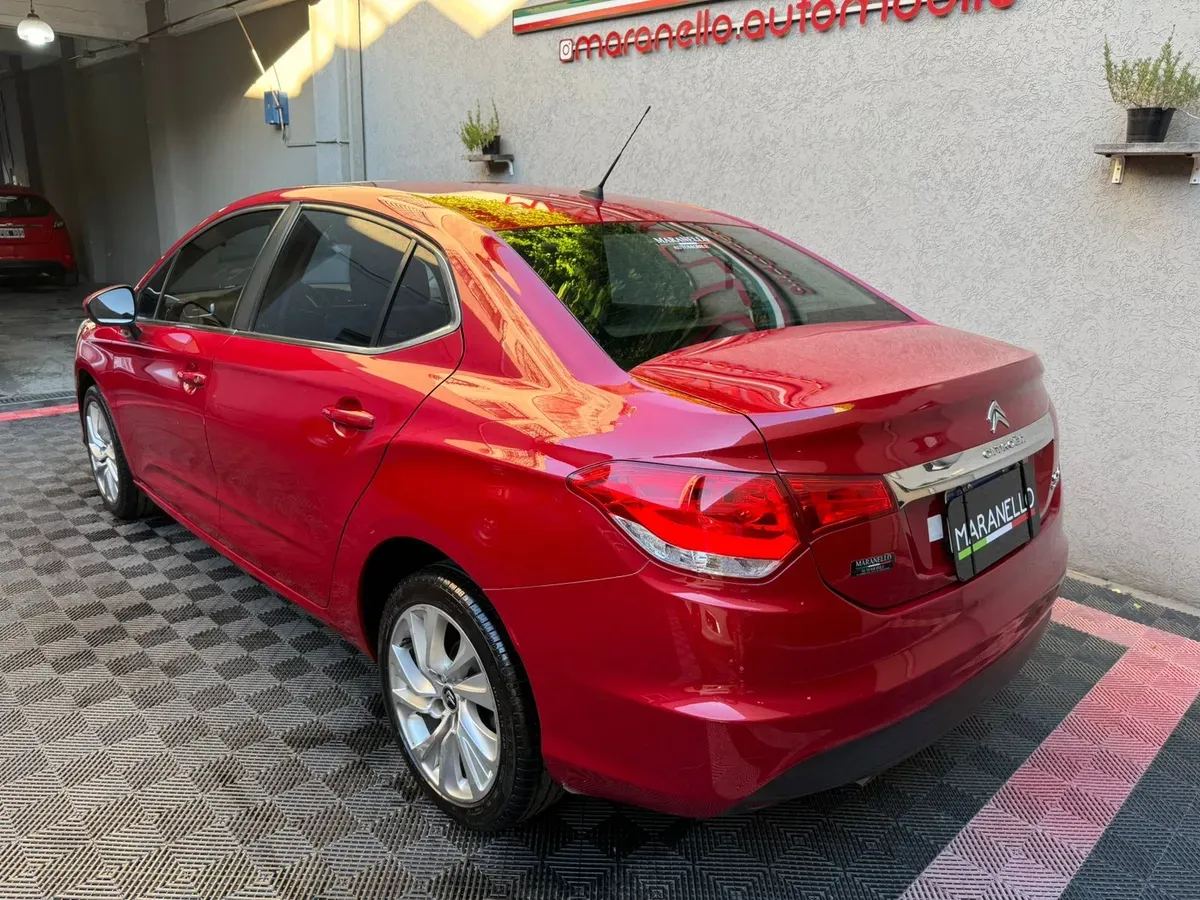 Mira esta publicación de Citroen C 4 Lounge 2017 en Motordil