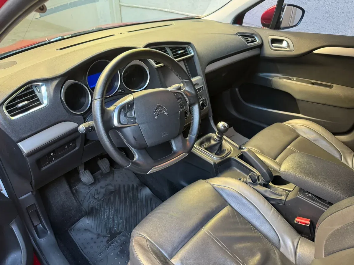 Mira esta publicación de Citroen C 4 Lounge 2017 en Motordil