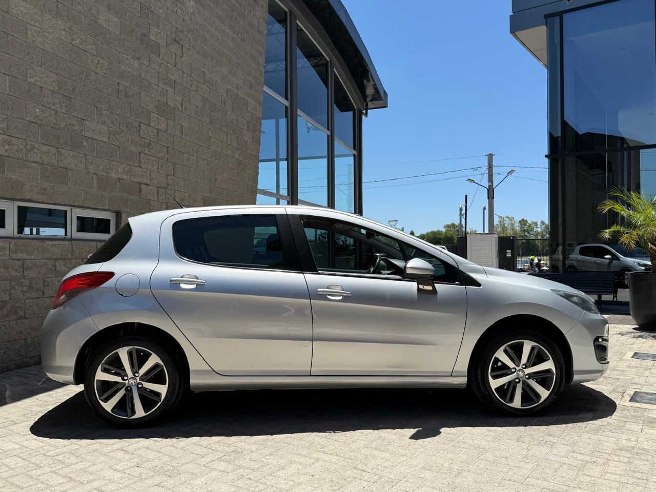 Mirá esta publicación de Peugeot 308