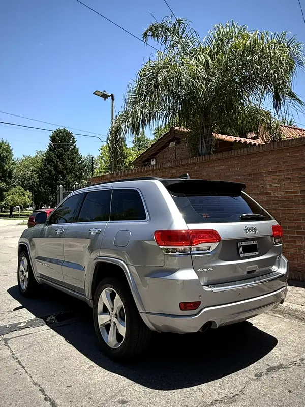 Mirá esta publicación de Jeep Grand Cherokee