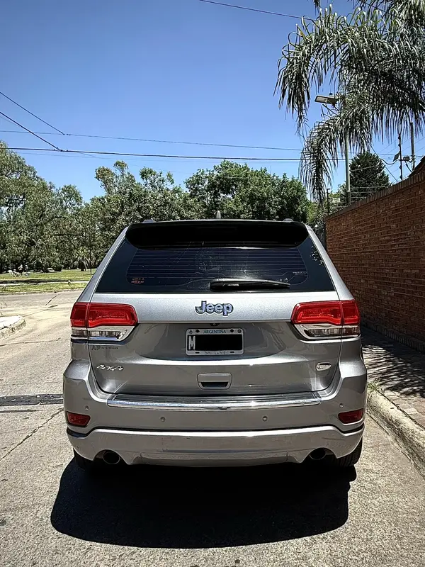 Mirá esta publicación de Jeep Grand Cherokee