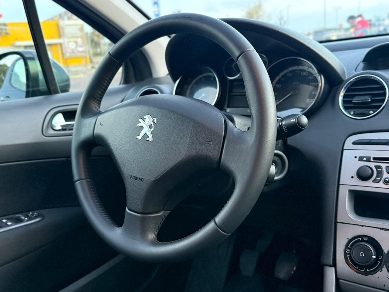 Mirá esta publicación de Peugeot 308