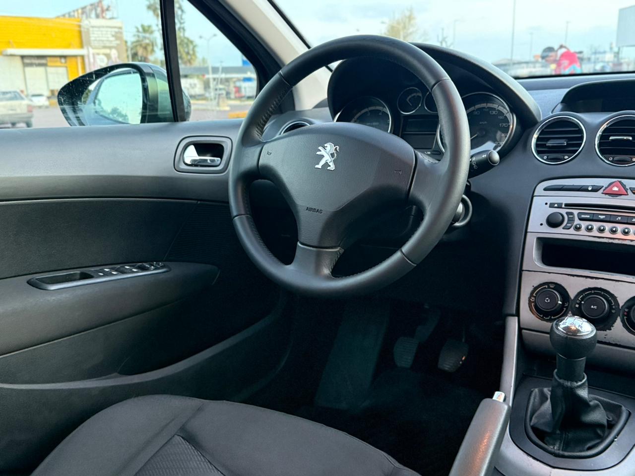 Mirá esta publicación de Peugeot 308