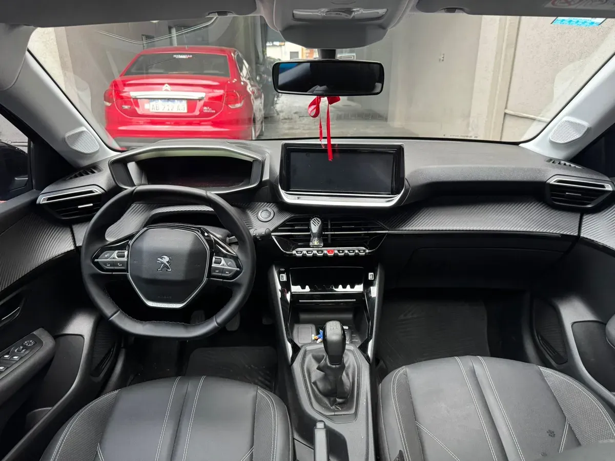 Mirá esta publicación de Peugeot 208