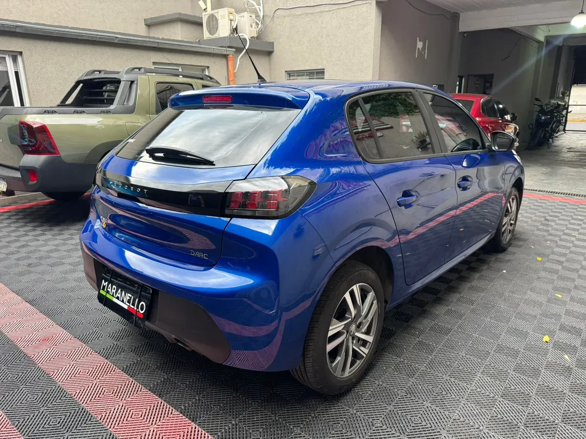 Mira esta publicación de Peugeot 208 2024 en Motordil