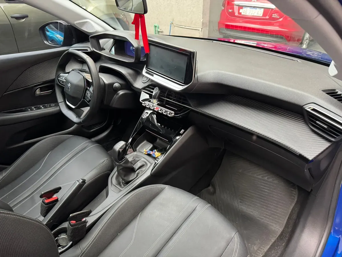 Mirá esta publicación de Peugeot 208