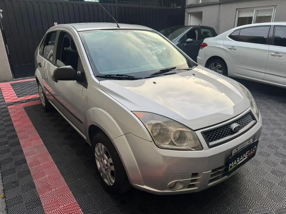 Mira esta publicación de Ford Fiesta 2007 en Motordil