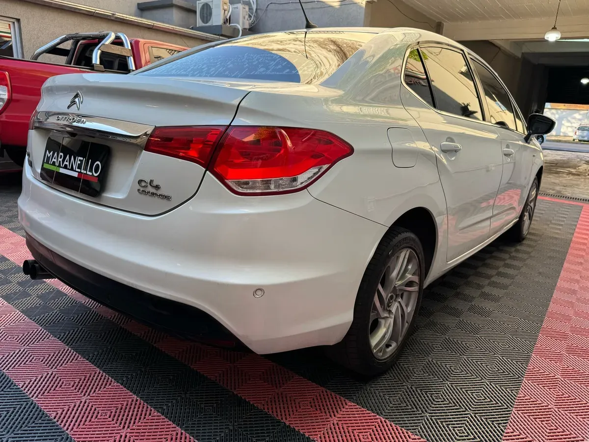 Mira esta publicación de Citroen C 4 Lounge 2014 en Motordil