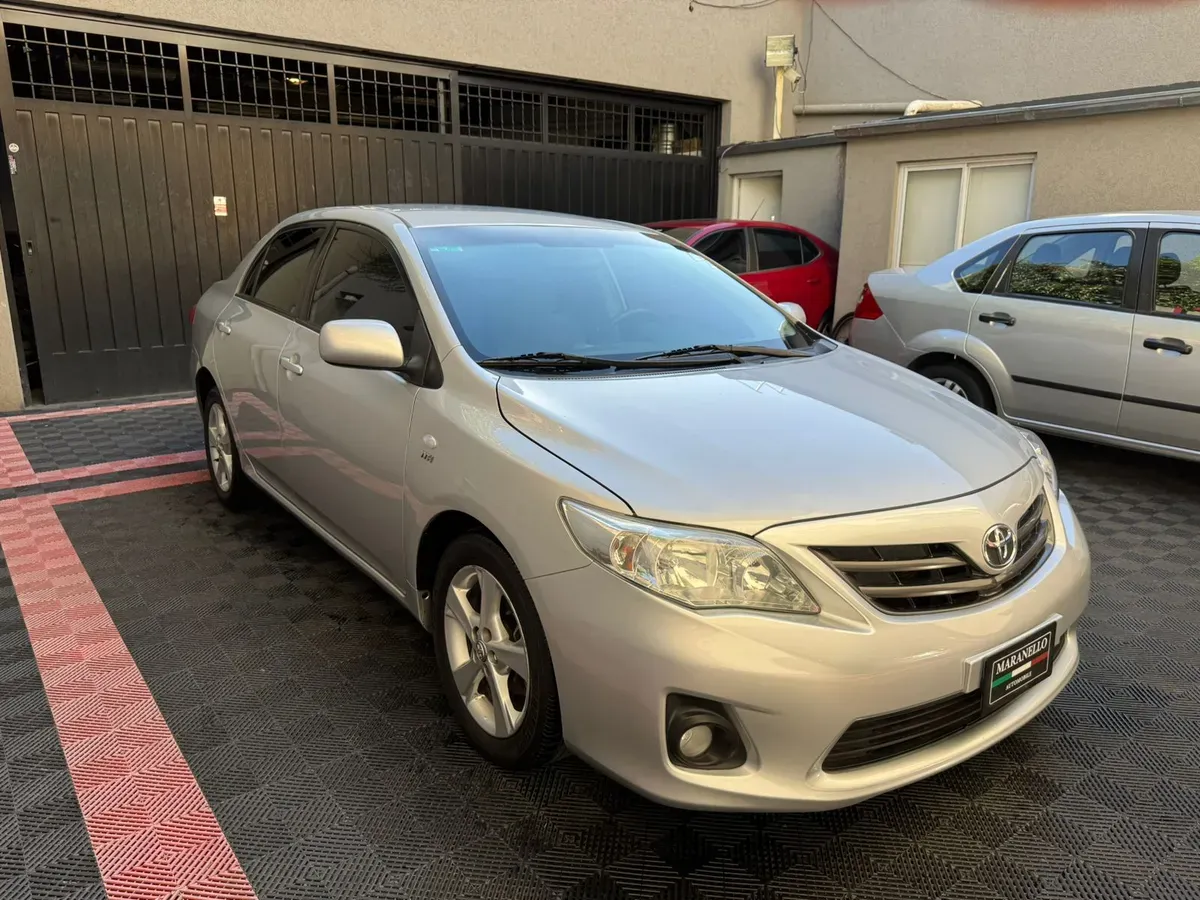 Mira esta publicación de Toyota Corolla 2013 en Motordil