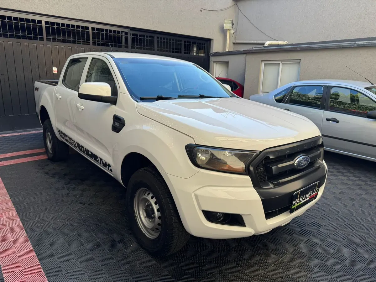 Mira esta publicación de Ford Ranger 2021 en Motordil