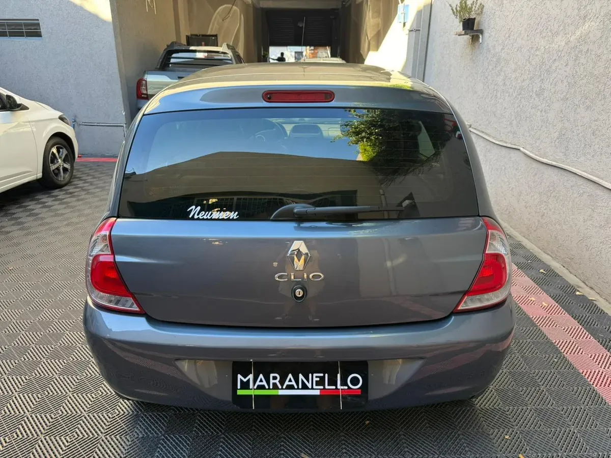 Mira esta publicación de Renault Clio Mio 2016 en Motordil