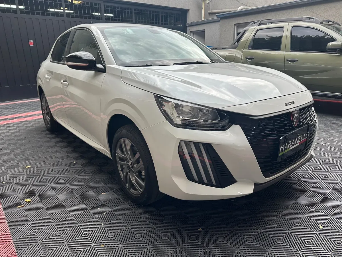 Mira esta publicación de Peugeot 208 2025 en Motordil