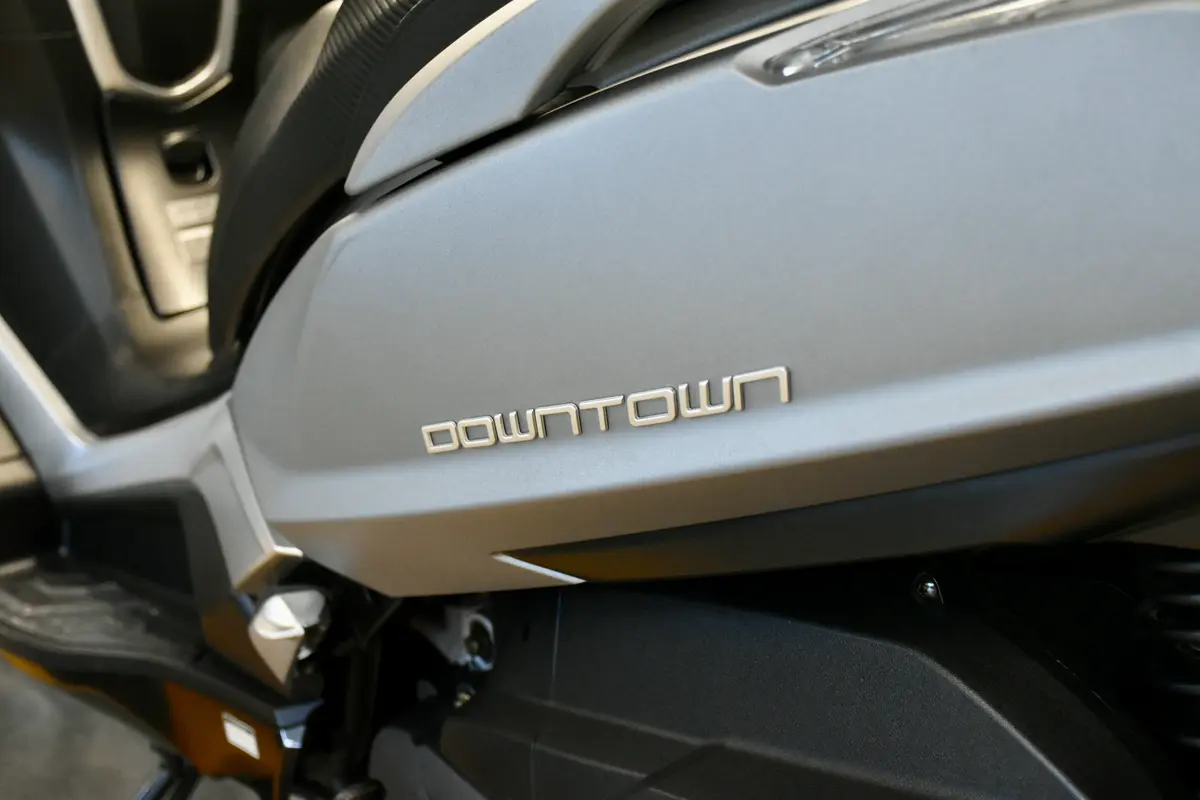 Mira esta publicación de Kymco Downtown 350 I 2020 en Motordil