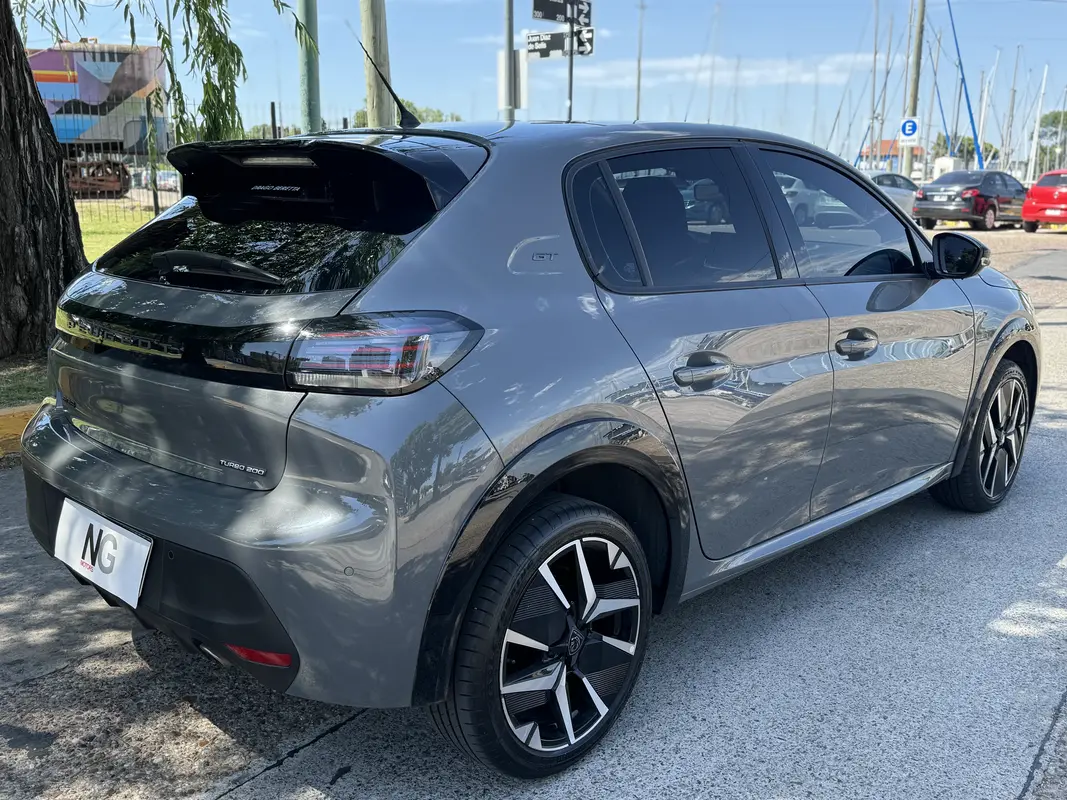 Mirá esta publicación de Peugeot 208