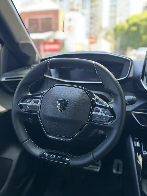 Mirá esta publicación de Peugeot 208