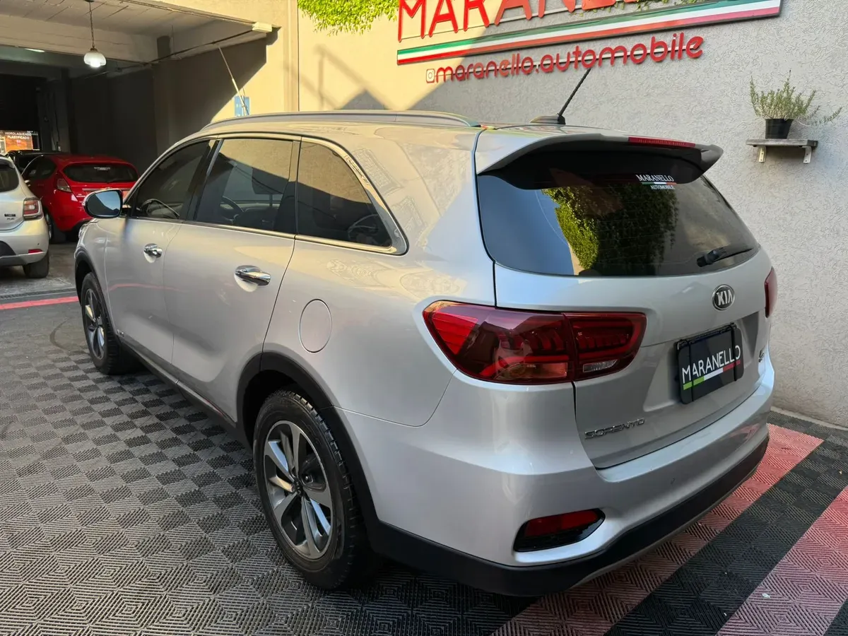 Mirá esta publicación de KIA Sorento