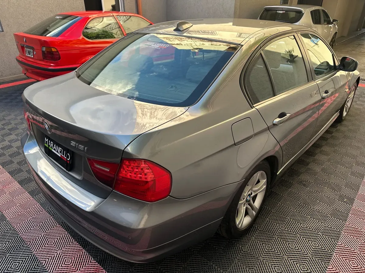 Mira esta publicación de BMW Serie 3 2011 en Motordil