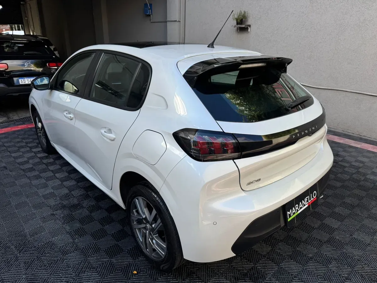 Mira esta publicación de Peugeot 208 2022 en Motordil