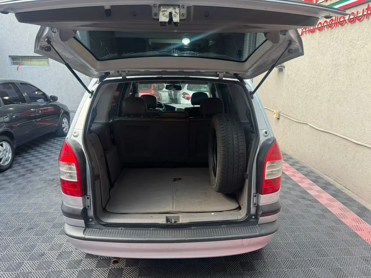 Mira esta publicación de Chevrolet Zafira 2011 en Motordil