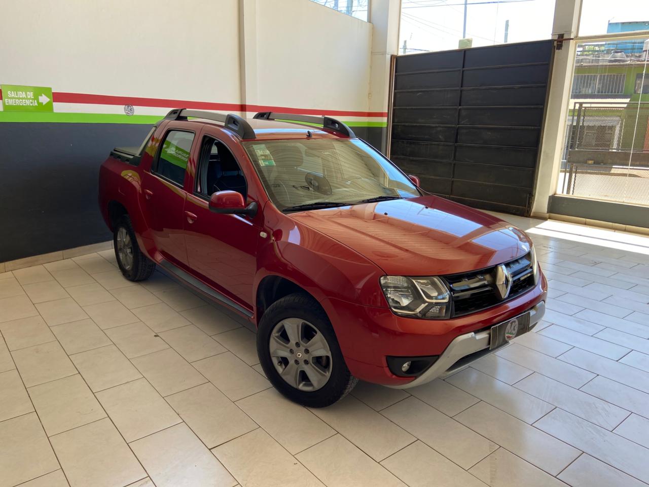 Mira esta publicación de Renault Oroch 2017 en Motordil