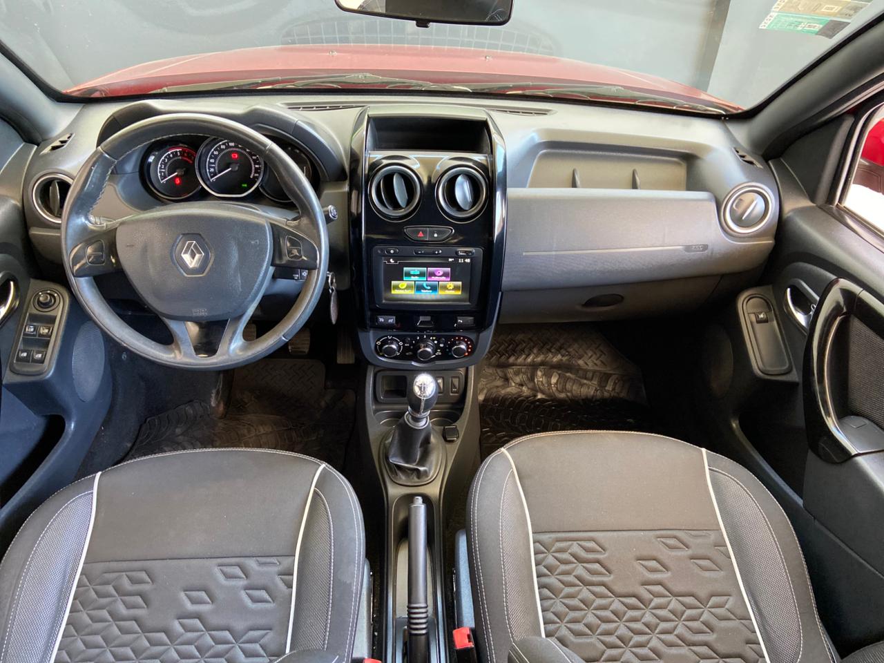 Mira esta publicación de Renault Oroch 2017 en Motordil