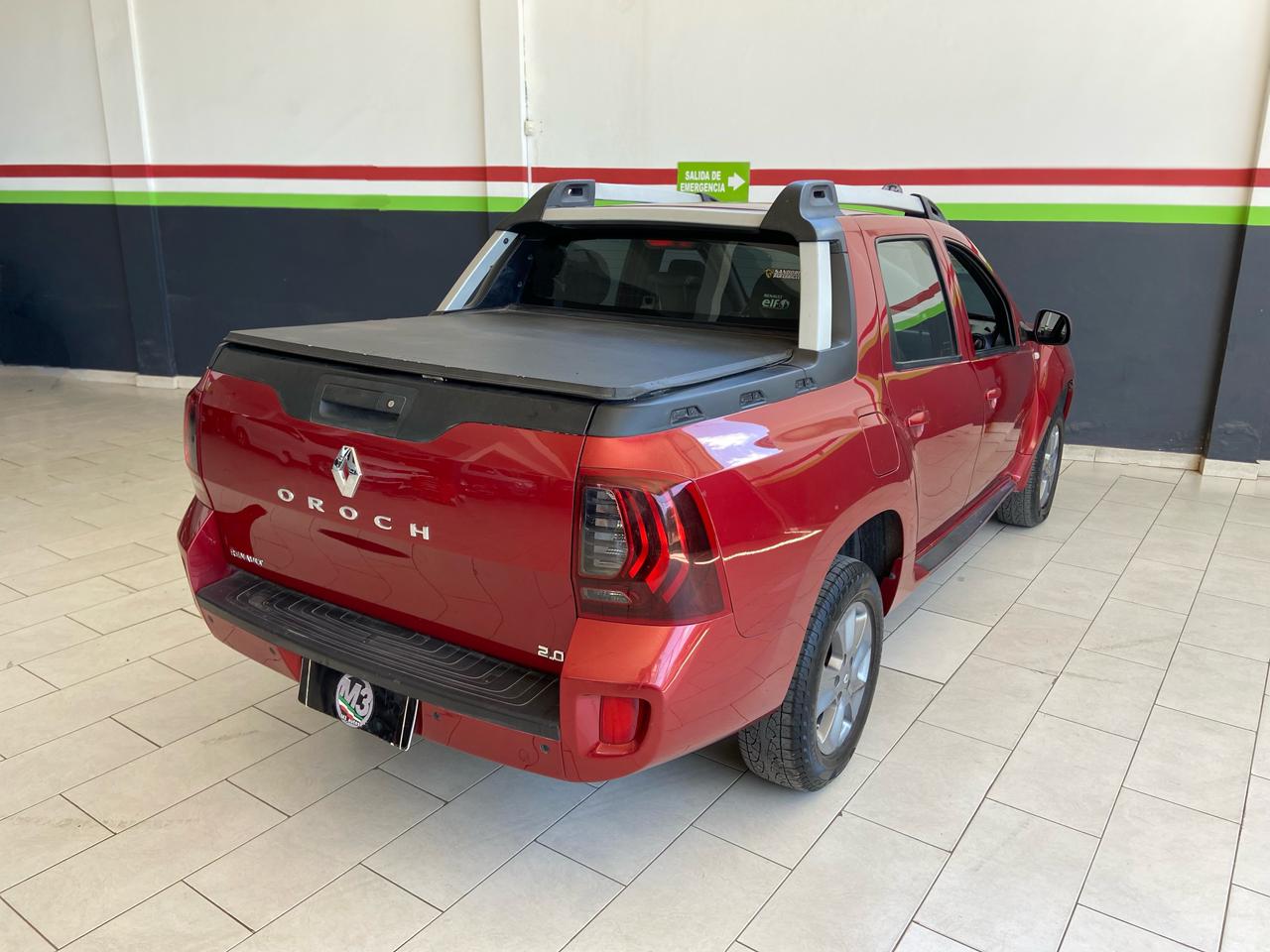 Mira esta publicación de Renault Oroch 2017 en Motordil