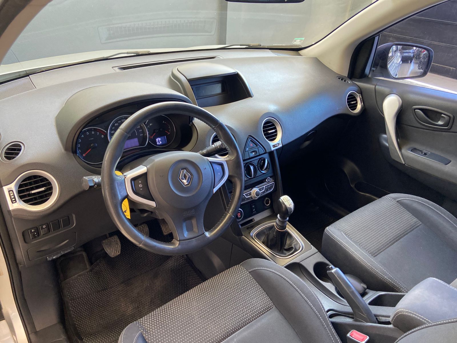 Mira esta publicación de Renault Koleos 2013 en Motordil